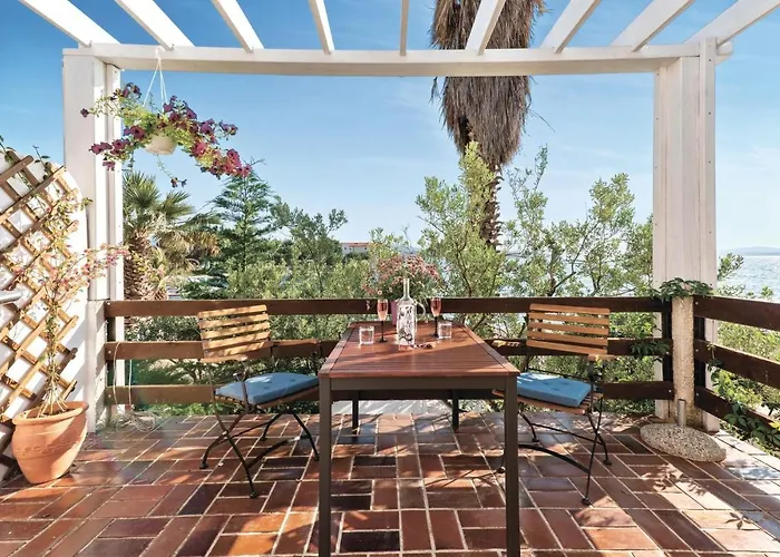 Cozy In With Kitchen * שיבניק